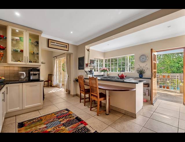4 BEDROOM HOUSE FOR SALE IN EMMARENTIA